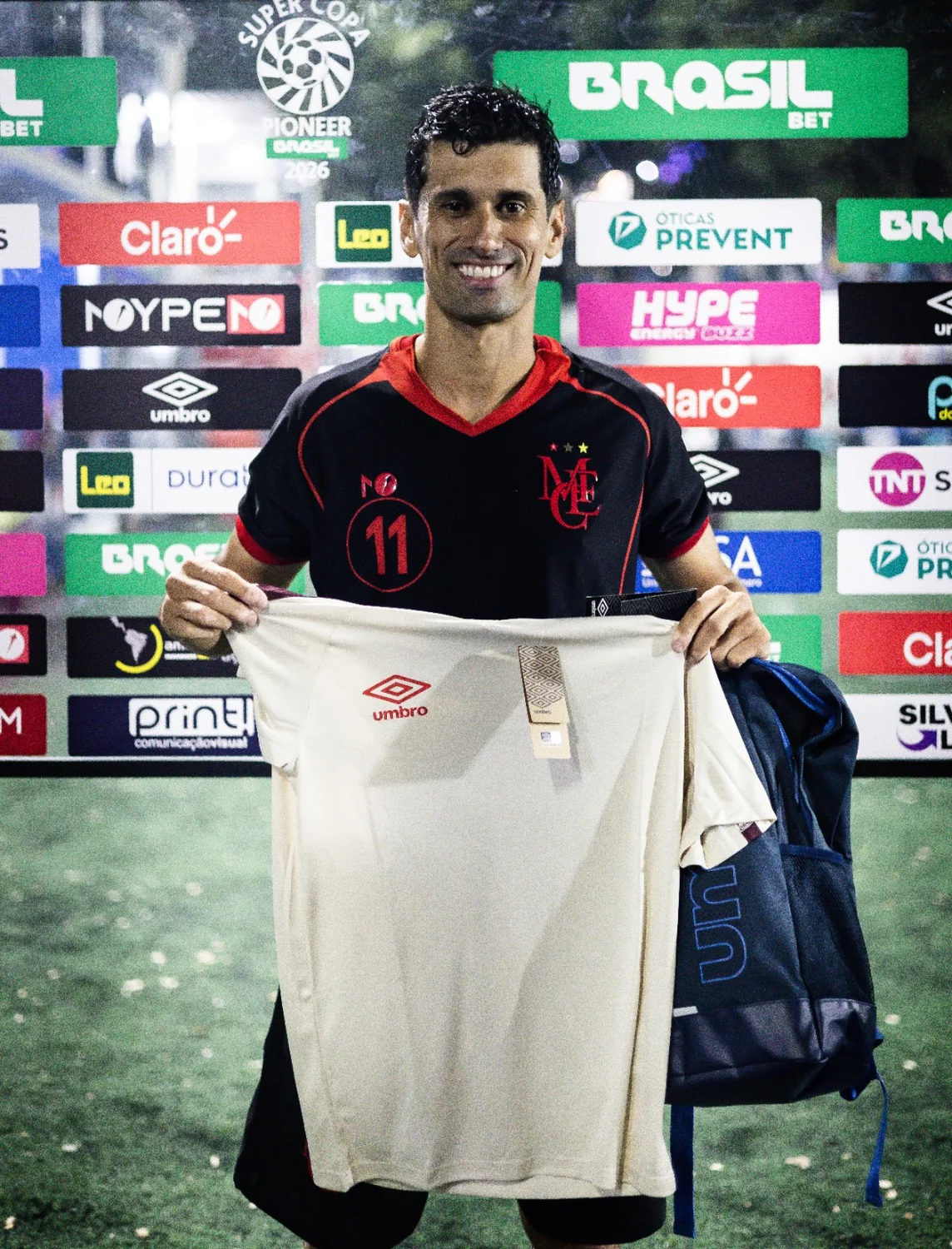 Atleta e camisa da temporada